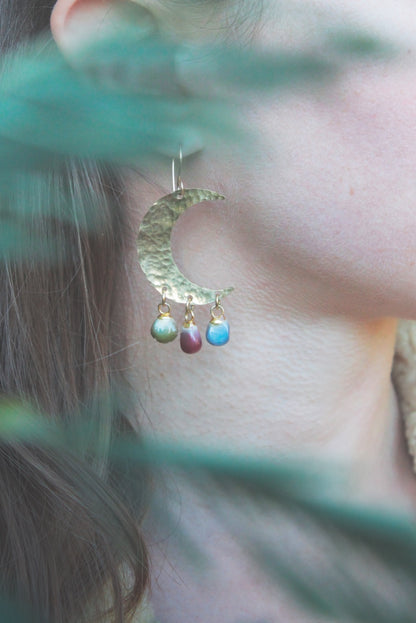 Aurora Crescent Moon Earring